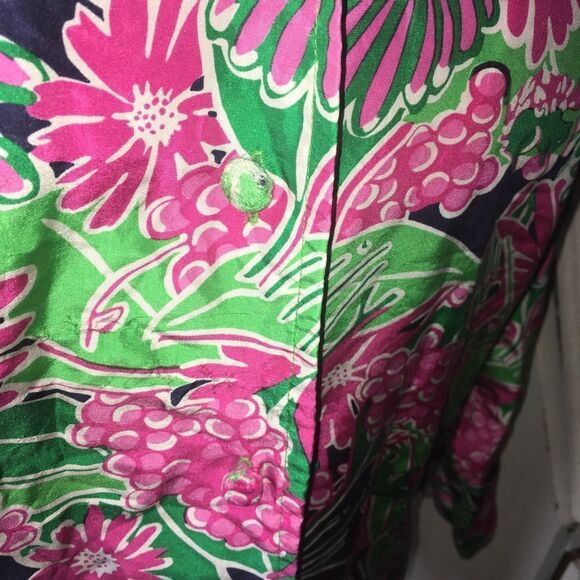Lilly Pulitzer silk XS button down shirt - Picture 2 of 4
